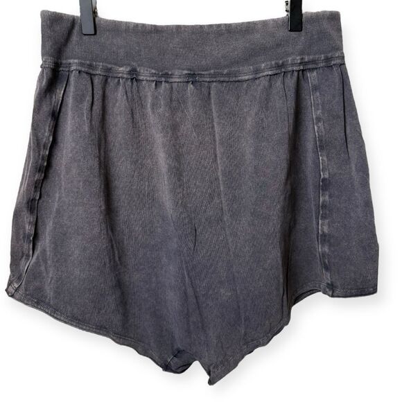 Free People Hot Shot Harem Shorts - Picture 5 of 9